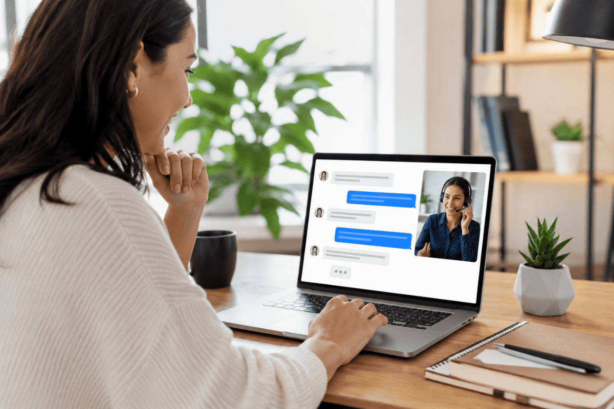 Improve Customer Experience With Live Chat and Fast Support
